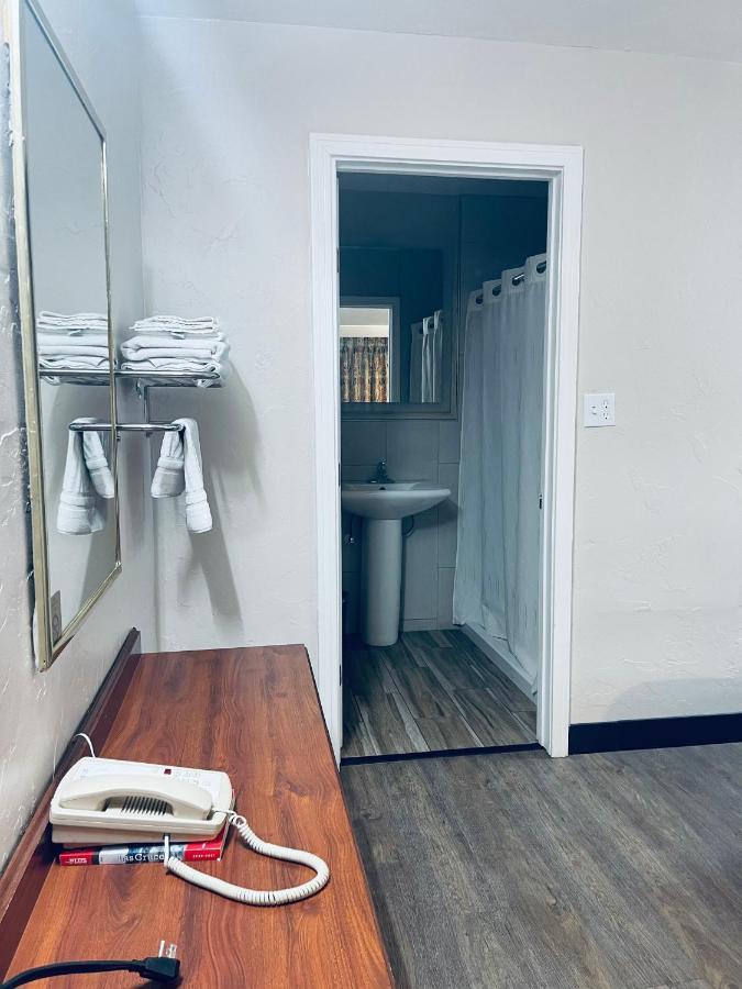 Century 21 Motel Las Cruces Bagian luar foto