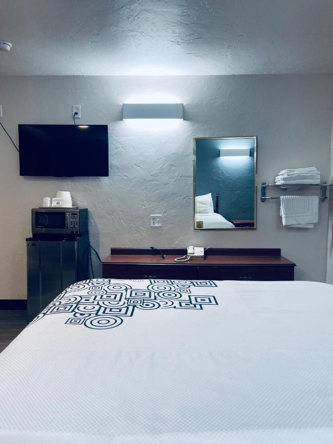 Century 21 Motel Las Cruces Bagian luar foto